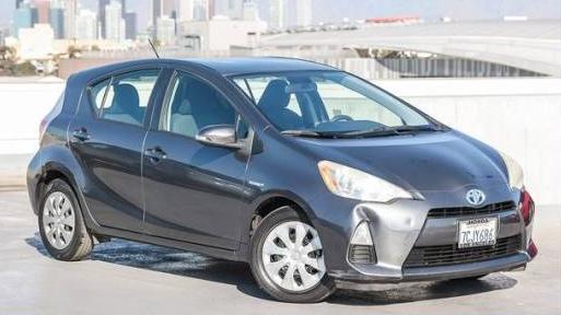 TOYOTA PRIUS C 2013 JTDKDTB33D1052504 image